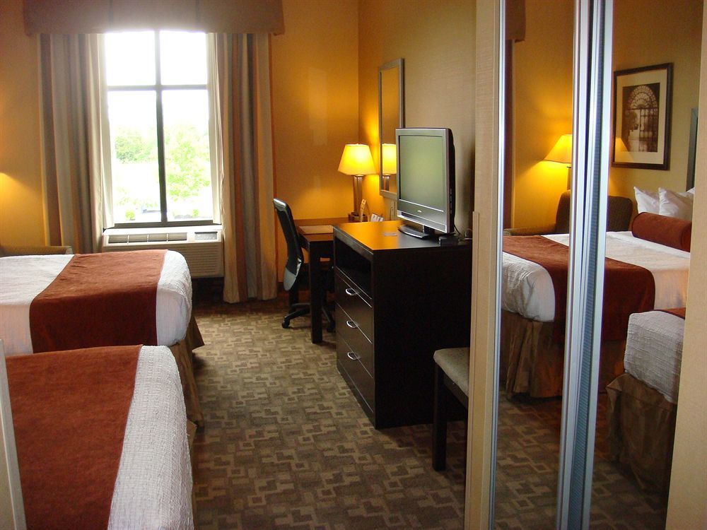 Hotel Hampton